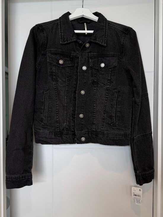Free People Jackets & Blazers - NWT Free People Black Jean Jacket